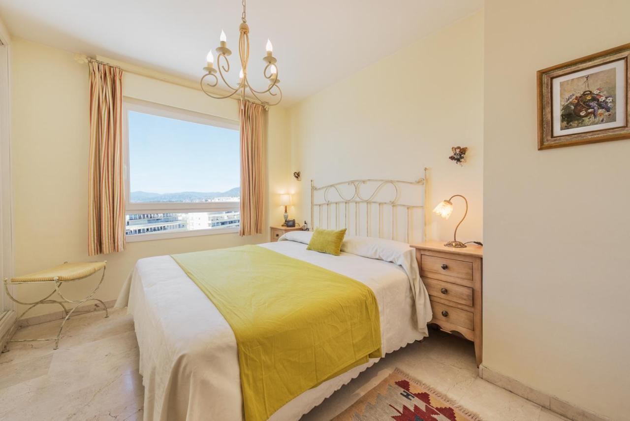 Appartement Atico La Marina à Marbellac Extérieur photo