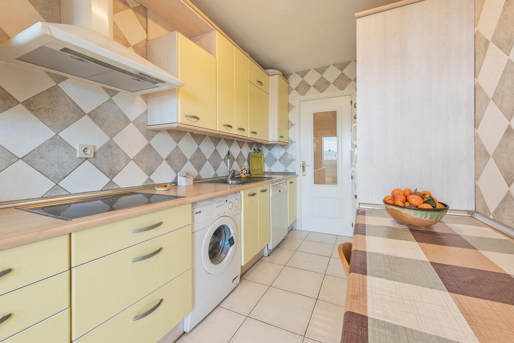 Appartement Atico La Marina à Marbellac Extérieur photo